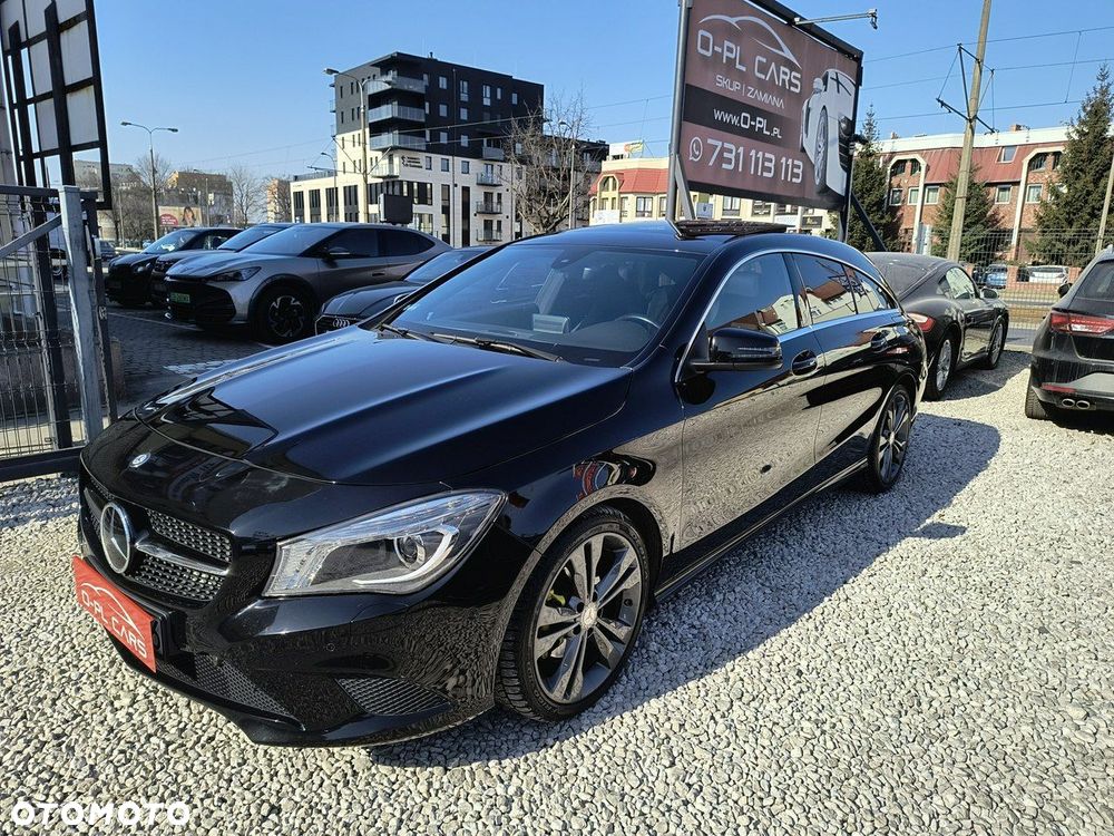 Mercedes-Benz CLA 180 Peak Edition - 38