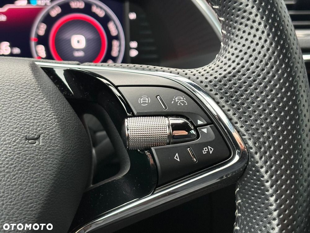 Skoda Superb 1.5 TSI Sportline - 14