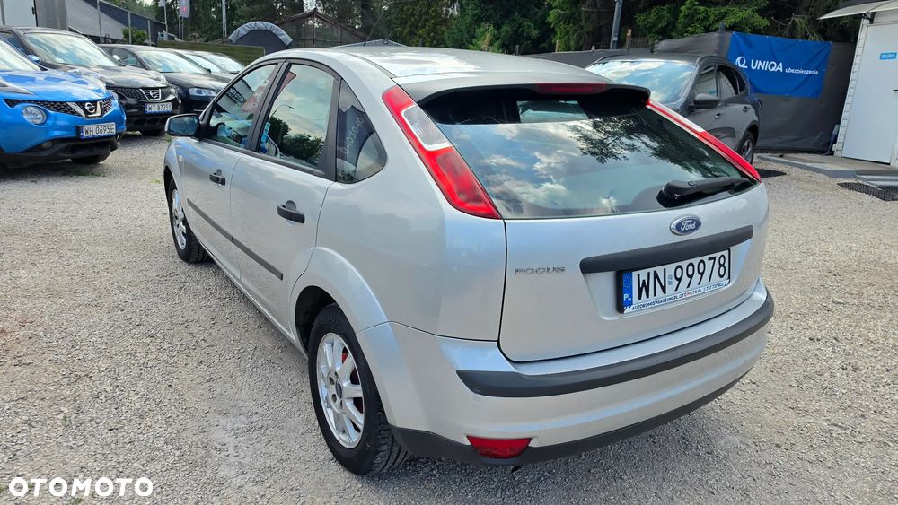 Ford Focus 1.8 Trend - 4