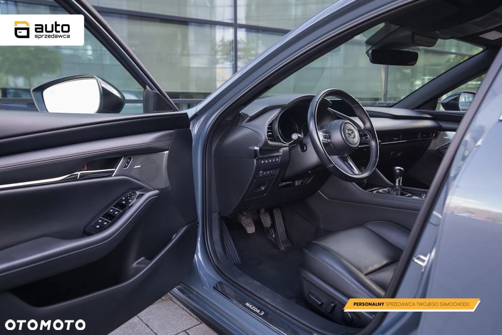 Mazda 3 2.0 mHEV Hikari - 21