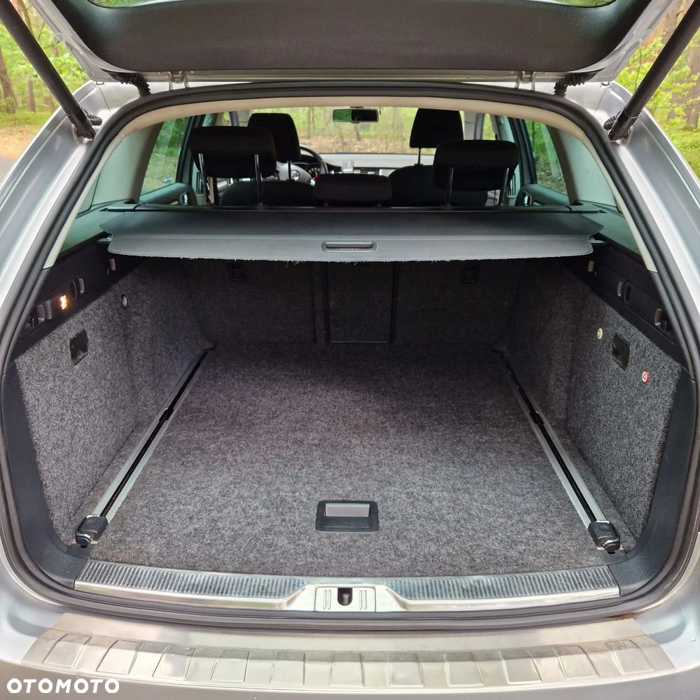 Skoda Superb 2.0 TSI Elegance DSG - 23