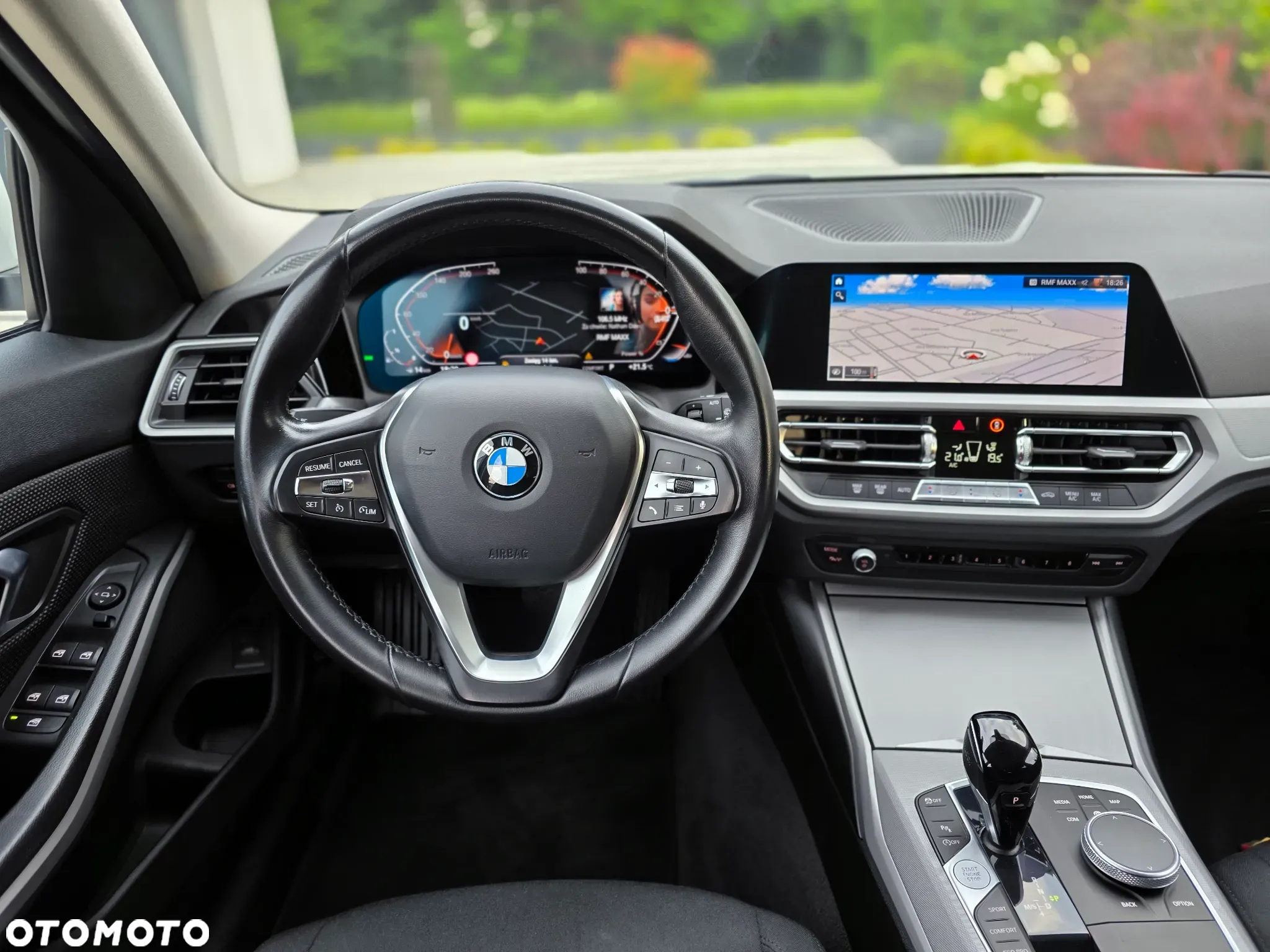 BMW Seria 3 318i Business Edition sport - 25