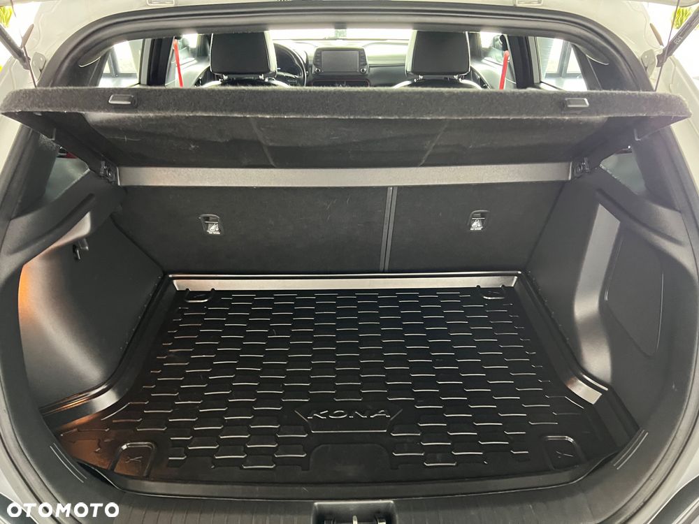 Hyundai Kona - 30