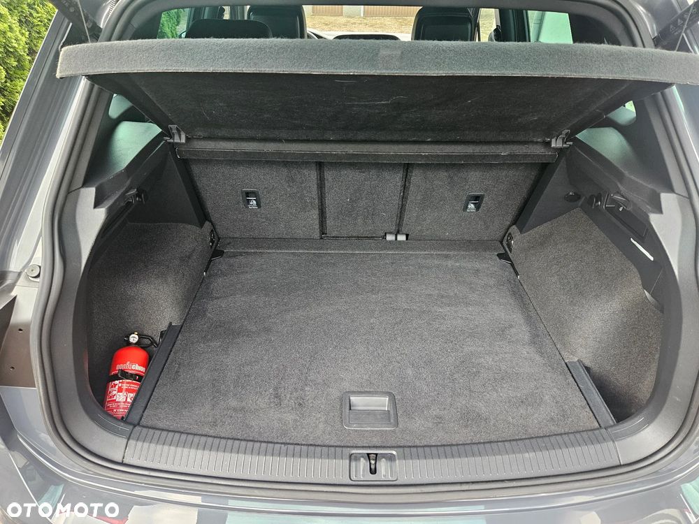 Volkswagen Tiguan 2.0 TDI SCR 4Mot R-Line DSG - 11