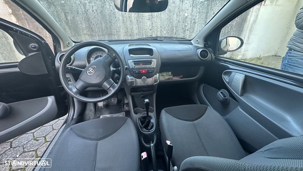 Toyota Aygo City - 7