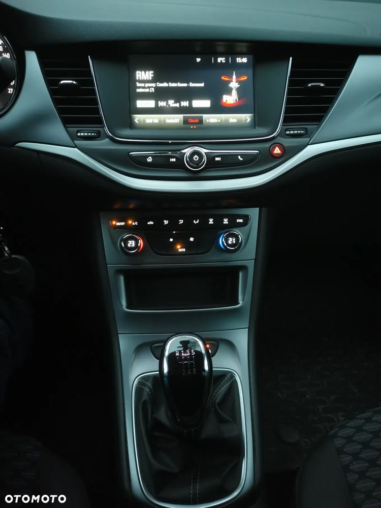 Opel Astra 1.4 T GPF Dynamic S&S - 19