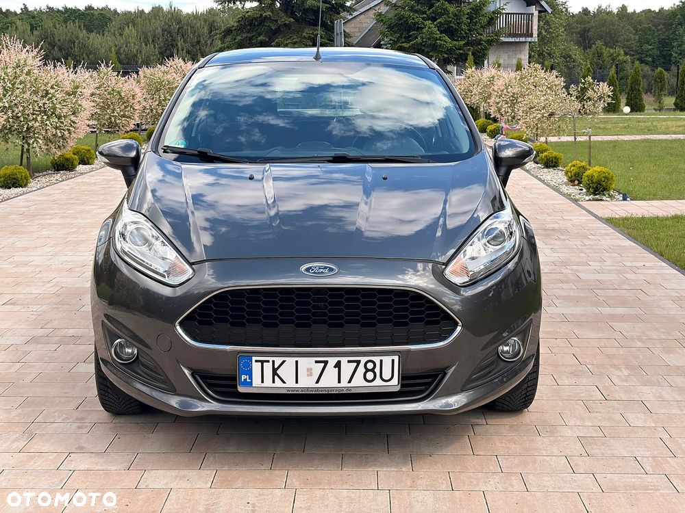 Ford Fiesta 1.25 Champions Edition - 23