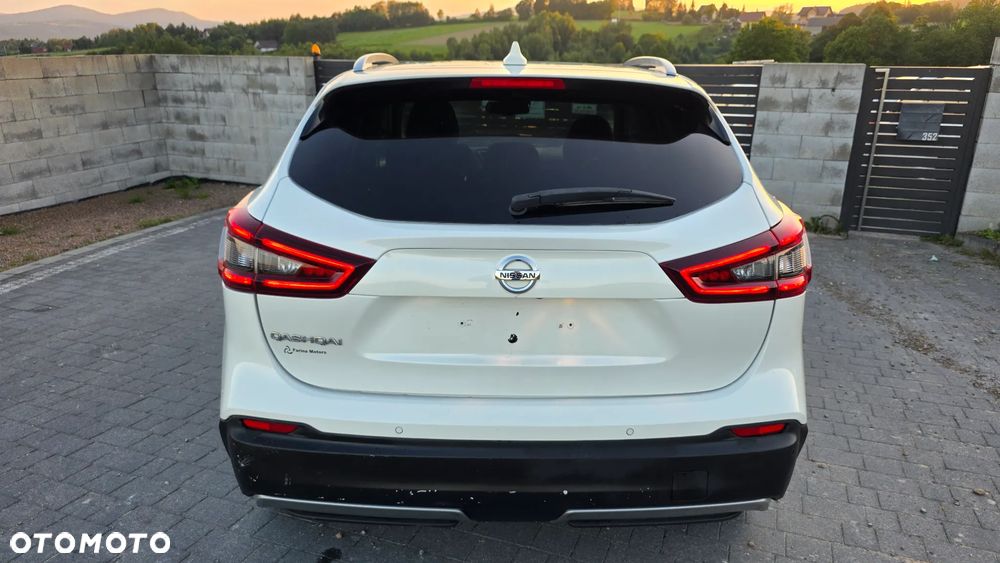 Nissan Qashqai 1.3 DIG-T Tekna EU6d - 5