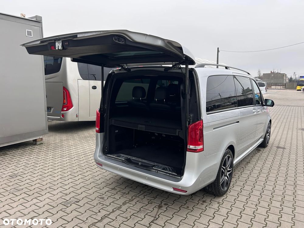 Mercedes-Benz Klasa V - 7