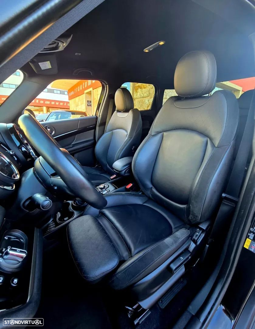 MINI Countryman Cooper SE ALL4 Auto - 21