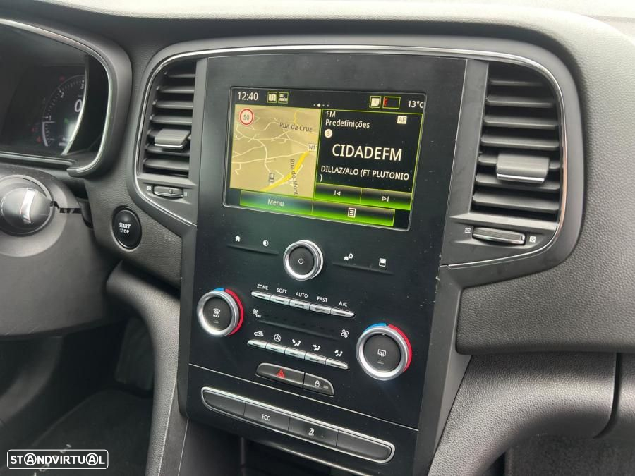 Renault Mégane 1.5 Blue dCi Limited - 6