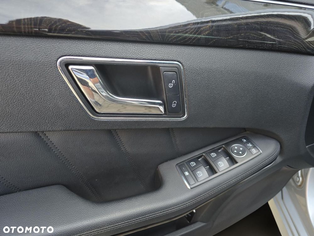 Mercedes-Benz Klasa E 350 CDI BlueEff Avantgarde - 9