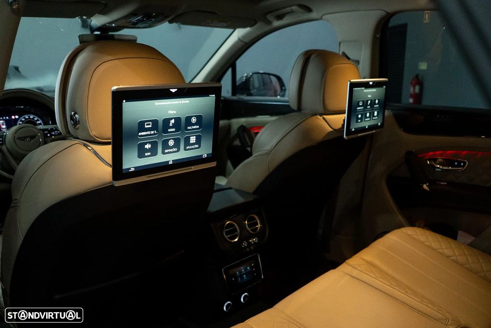 Bentley Bentayga Hybrid - 26