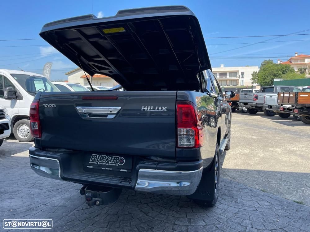 Toyota Hilux HILUX 4X4 2.4 (150CV) - 8