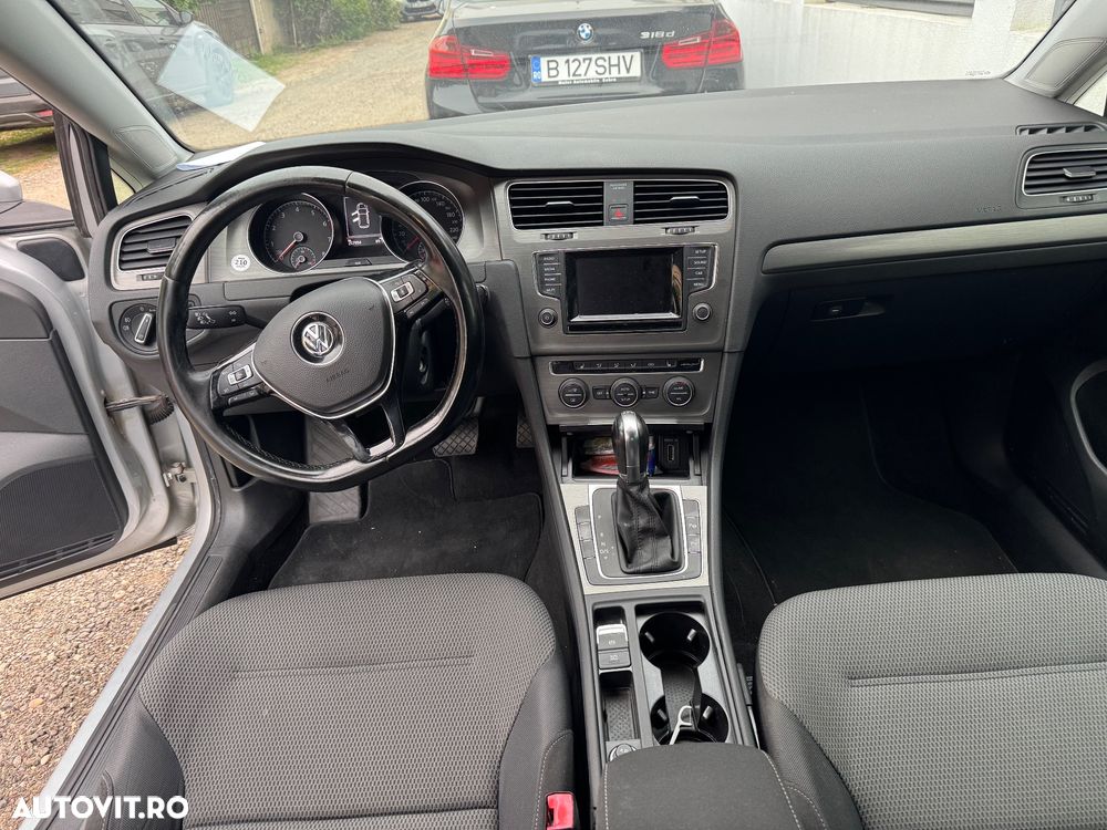 Volkswagen Golf 1.4 TSI DSG Style - 10