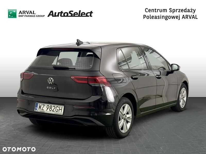 Volkswagen Golf - 6