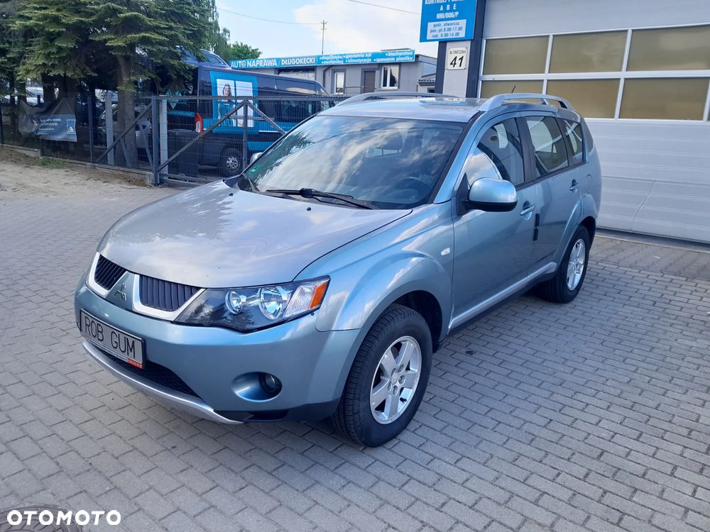 Mitsubishi Outlander 2.0 DI-D 4WD Inform - 1