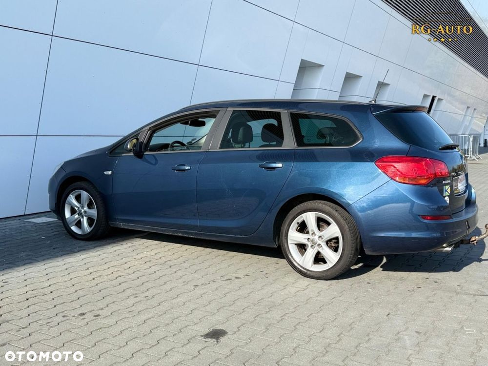 Opel Astra - 13