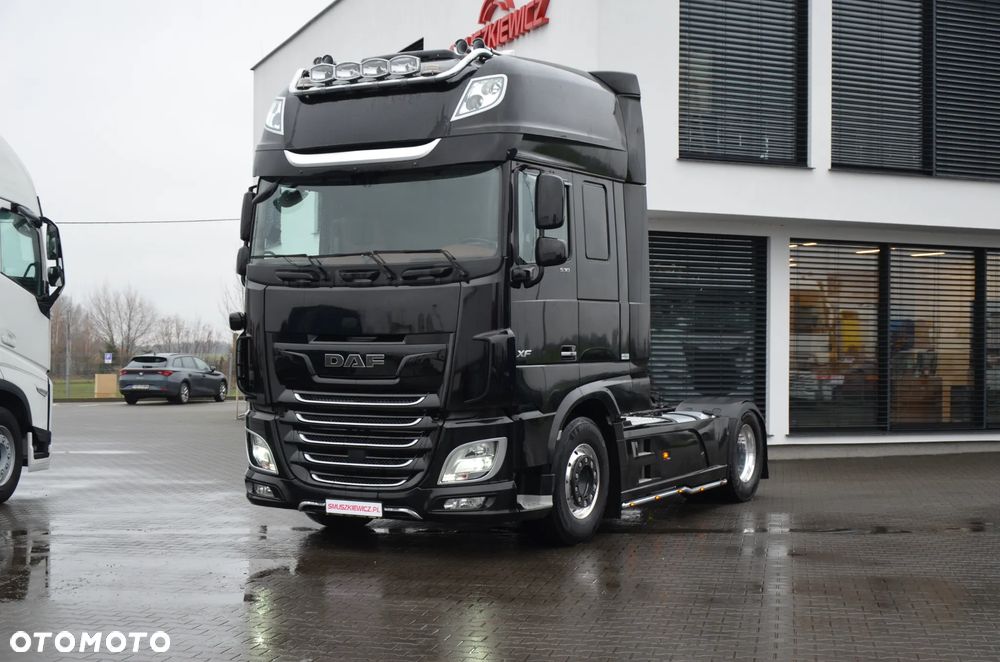 DAF XF 530 / 2021r / KLIMA P. / FULL AIR / ACC / PCC / FULL LED / RETARDER / SKÓRY / NAVI / DE 7364 - 1