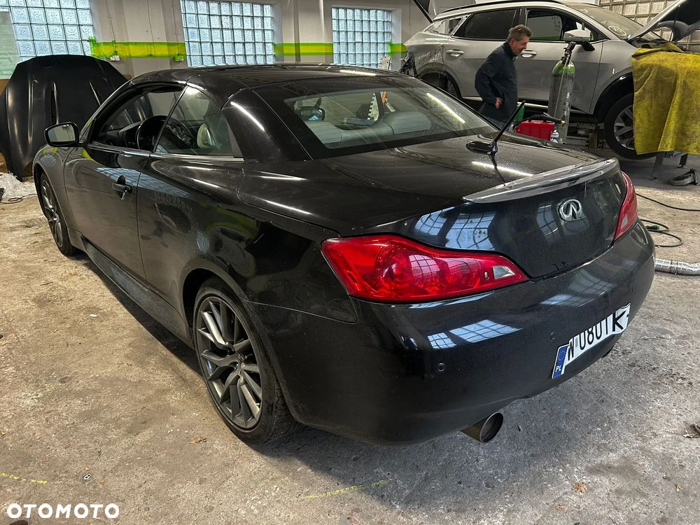 Infiniti G - 4