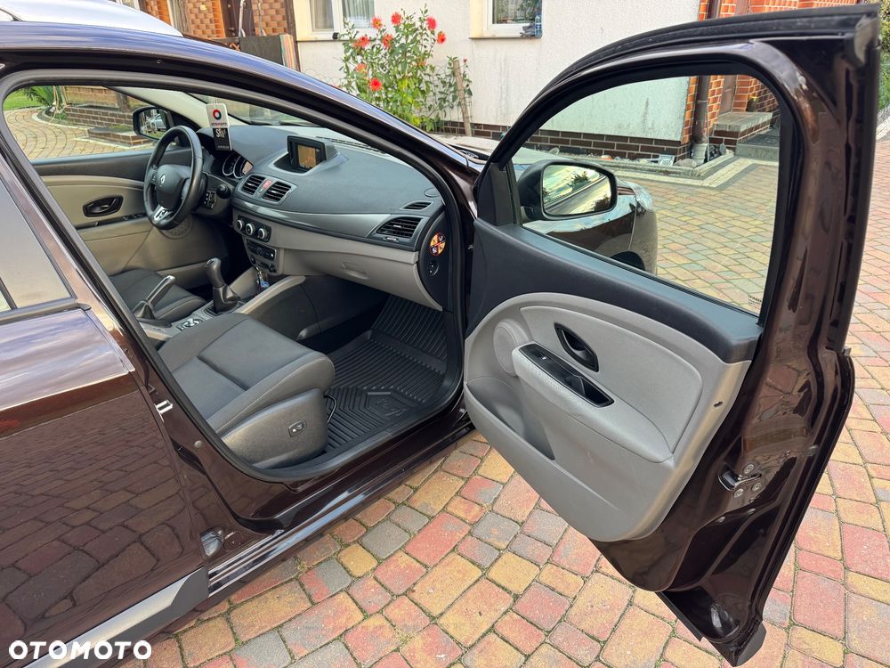 Renault Megane - 25