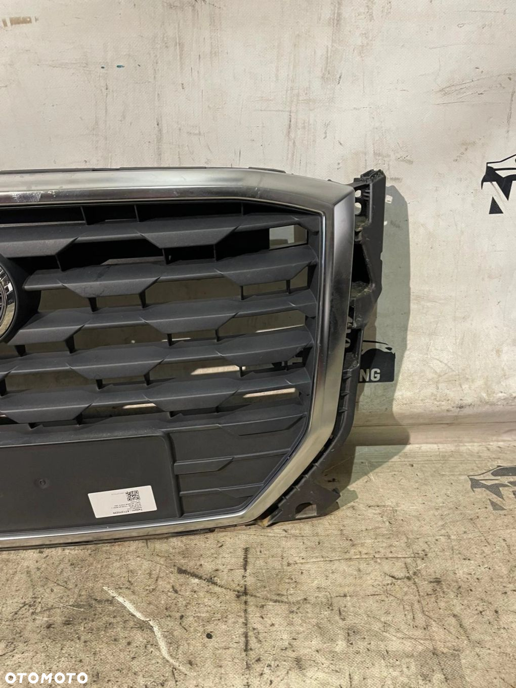 GRILL ATRAPA PRZÓD S-LINE AUDI Q2 81A853037 - 9