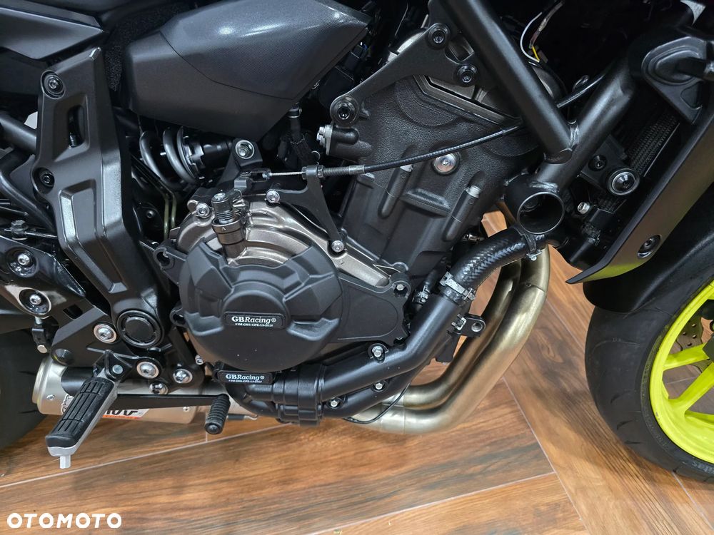 Yamaha MT - 19