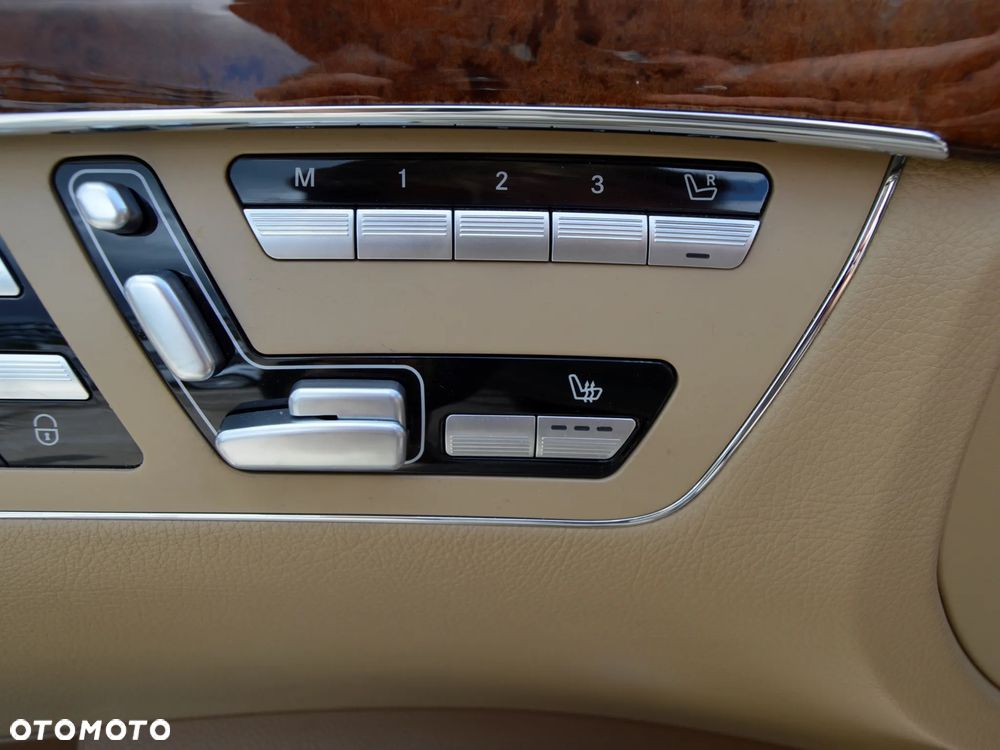 Mercedes-Benz Klasa S 500 4Matic 7G-TRONIC - 11