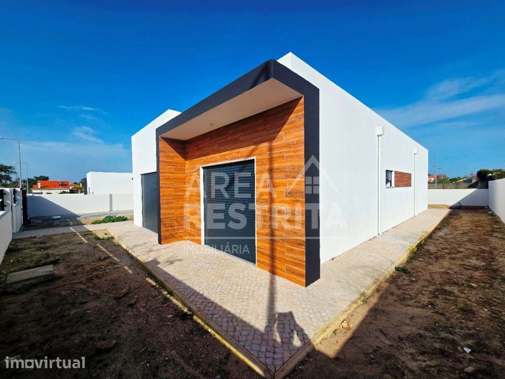 Moradia Isolada T3, c/Piscina e Garagem em Brejos Azeitão - Grande imagem: 3/38