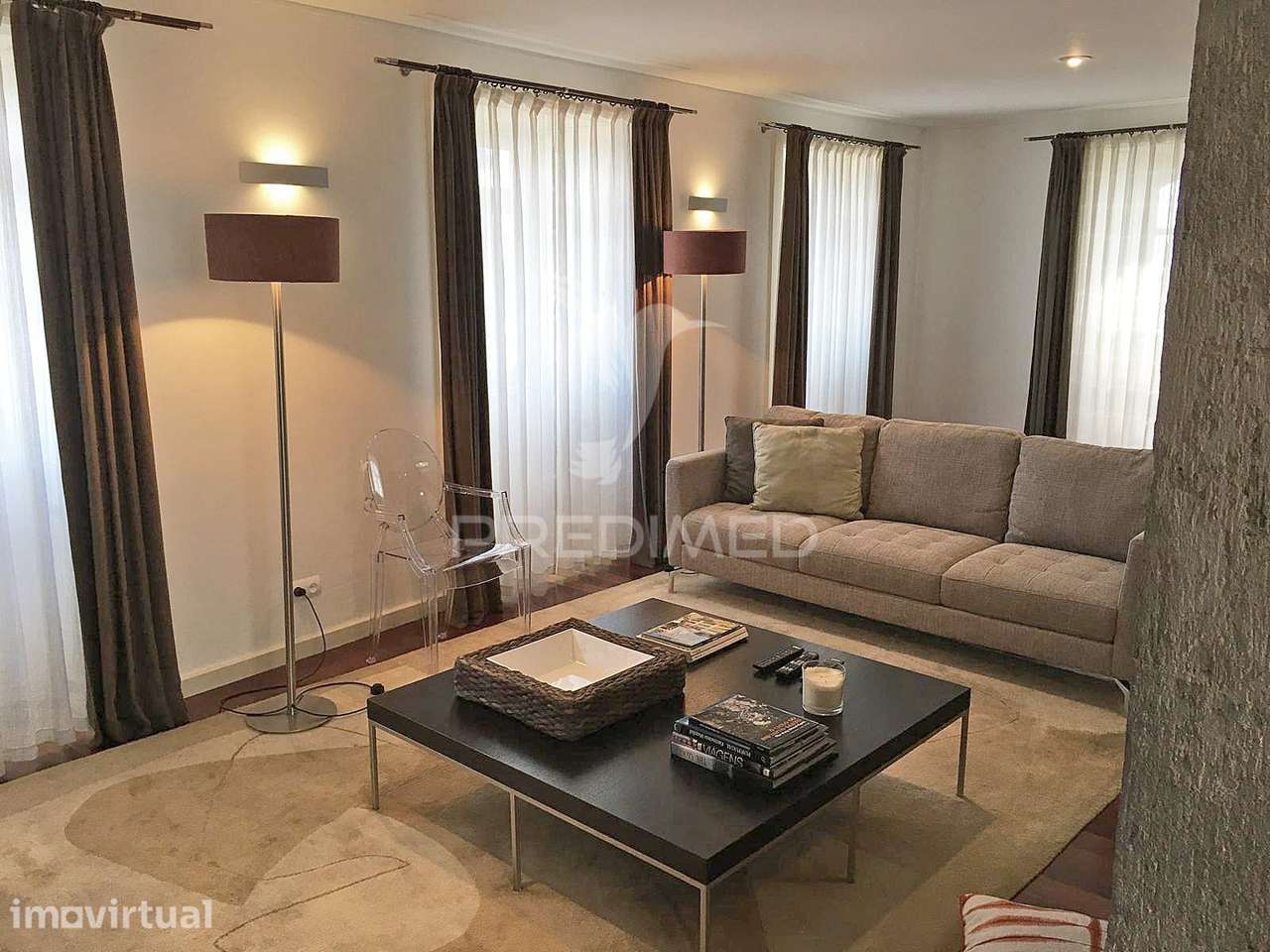Moradia centenária no coração de Angra do Heroísmo, com vista privi... - Grande imagem: 4/23