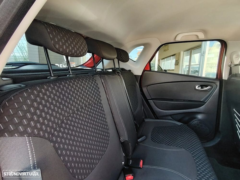 Renault Captur 0.9 TCE Exclusive - 18