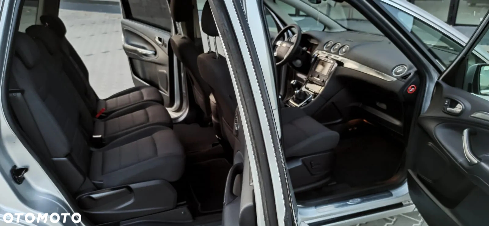 Ford S-Max 2.2 TDCi DPF Trend - 29