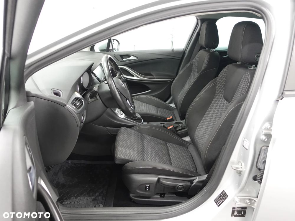 Opel Astra 1.6 D (CDTI) Dynamic - 20