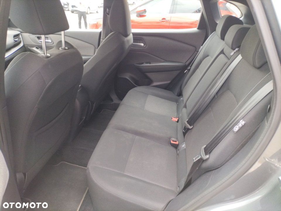 Nissan Qashqai - 10