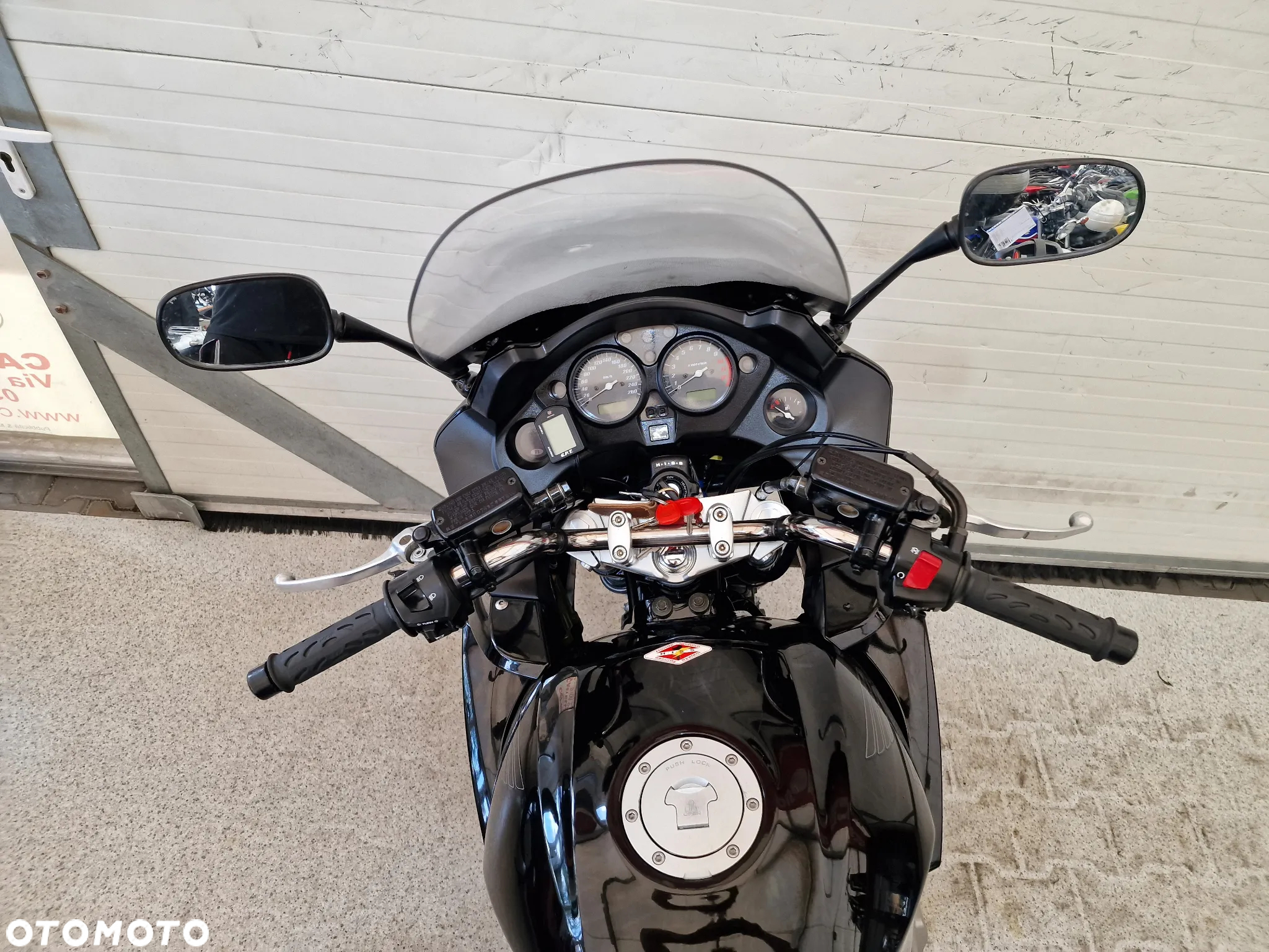 Honda CBF - 30