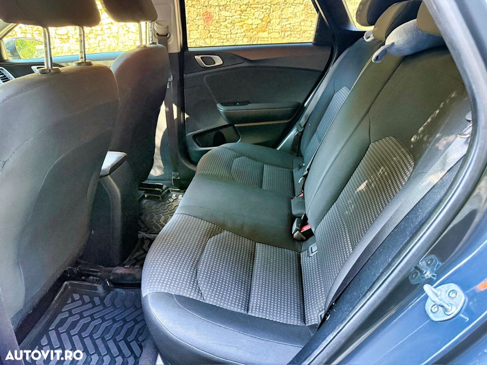 Kia Ceed Cee'd 1.4 GSL Best - 16