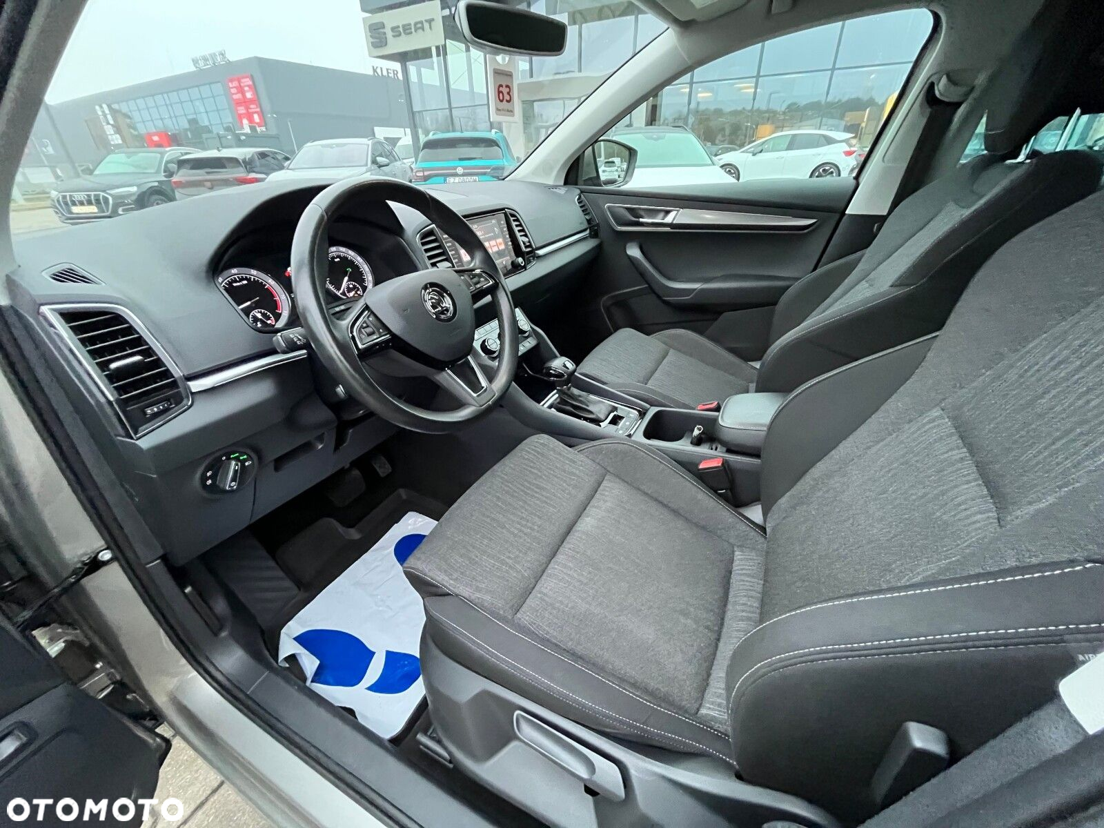 Skoda Karoq 1.5 TSI ACT 4x2 Style DSG - 11