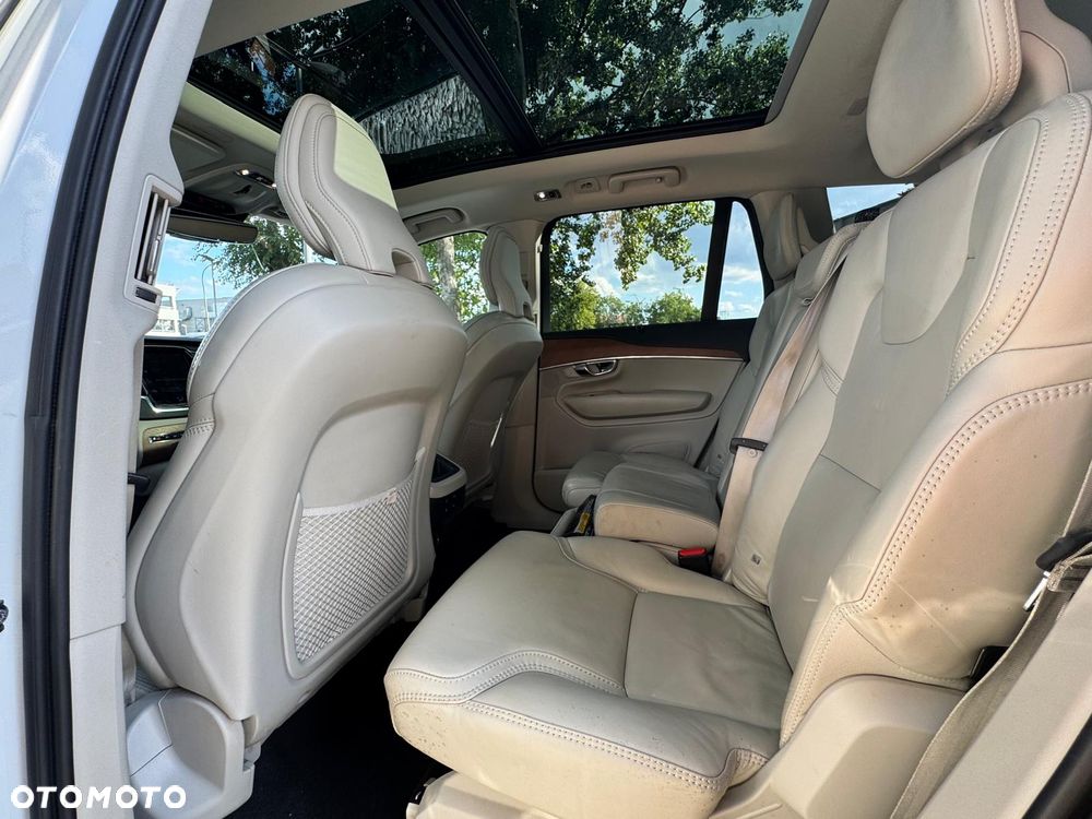Volvo XC 90 D5 SCR AWD Inscription 7os - 13