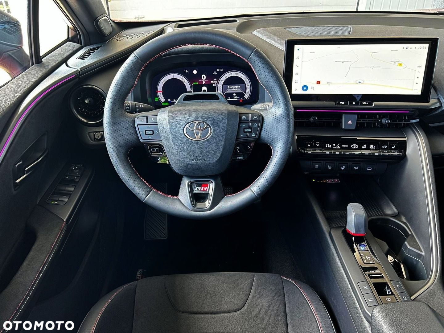 Toyota C-HR - 13