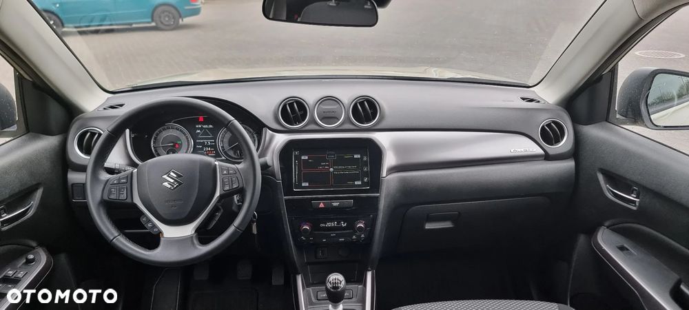 Suzuki Vitara 1.4 Boosterjet SHVS Premium 4WD - 7