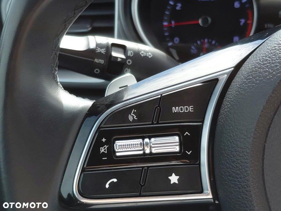Kia XCeed - 17
