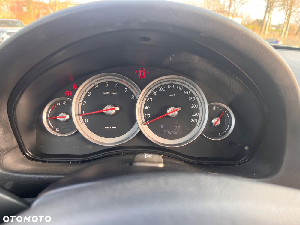 Subaru Legacy 2.0 4WD - 8