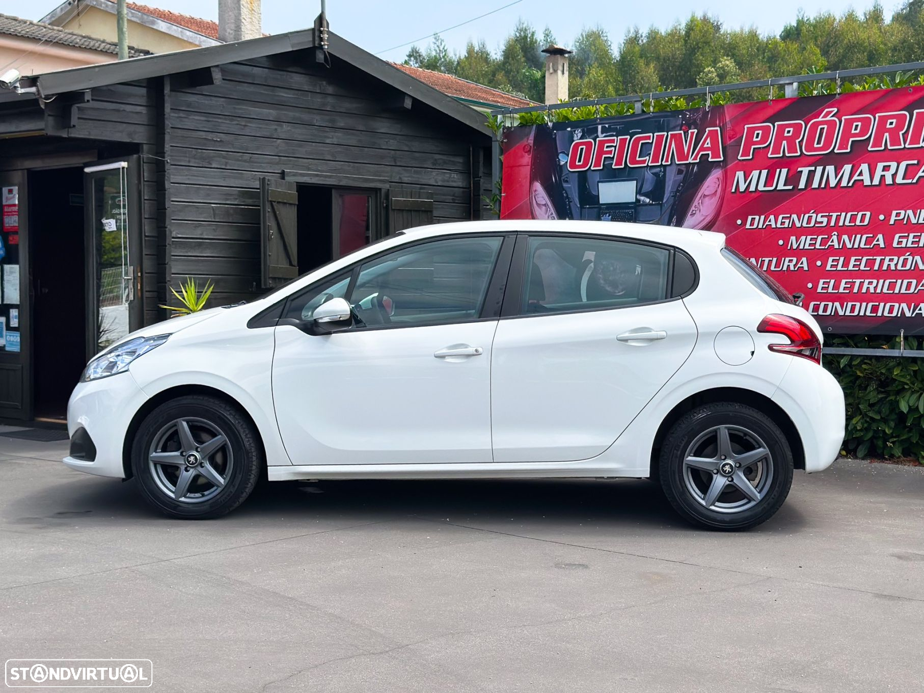Peugeot 208 1.5 BlueHDi Active - 5