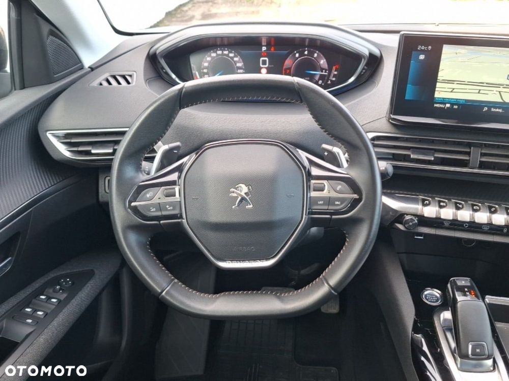 Peugeot 3008 1.2 PureTech Active Pack S&S EAT8 - 9