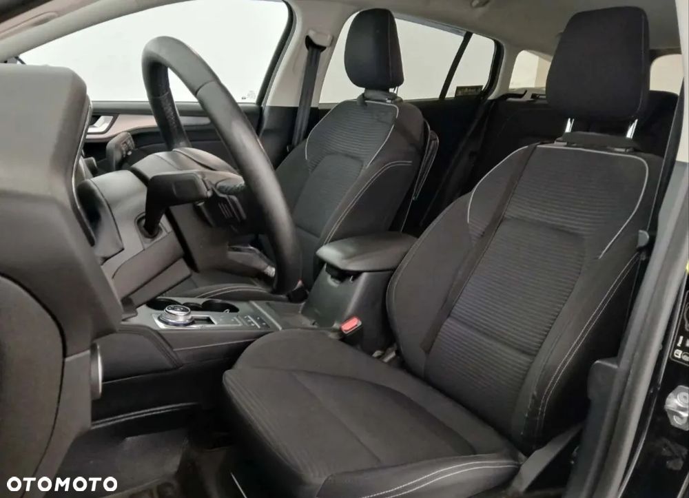 Ford Focus 2.0 EcoBlue Titanium - 11