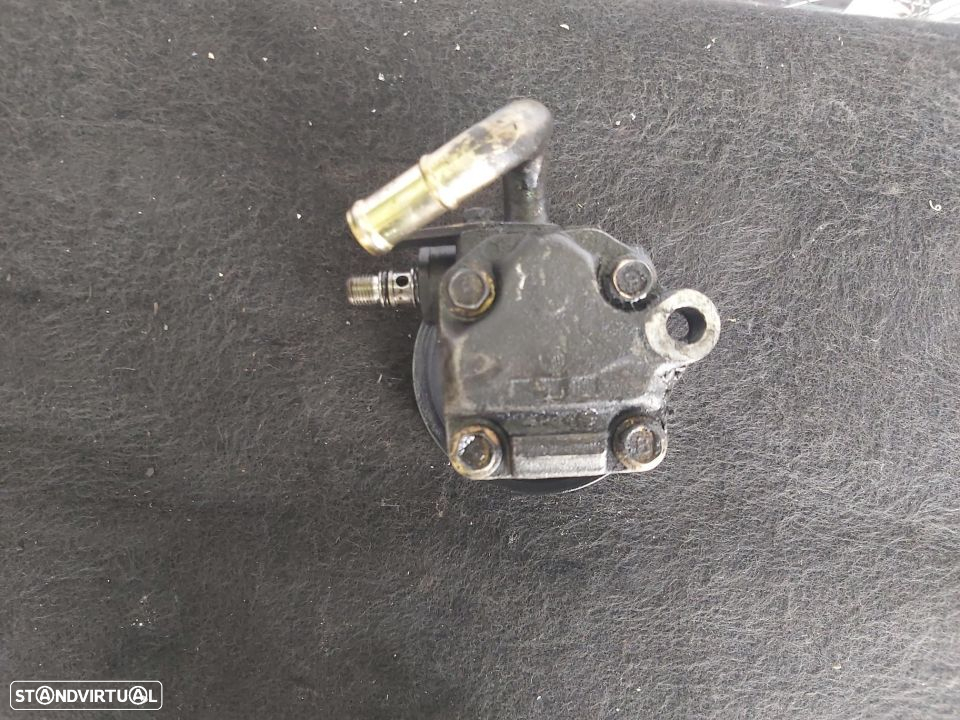 Bomba Direcção Assistida Hidraulica Mitsubishi L 400 - 3