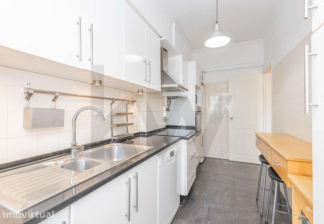 Apartamento T4 c/ Garagem - Quinta das Conchas - Grande imagem: 3/27