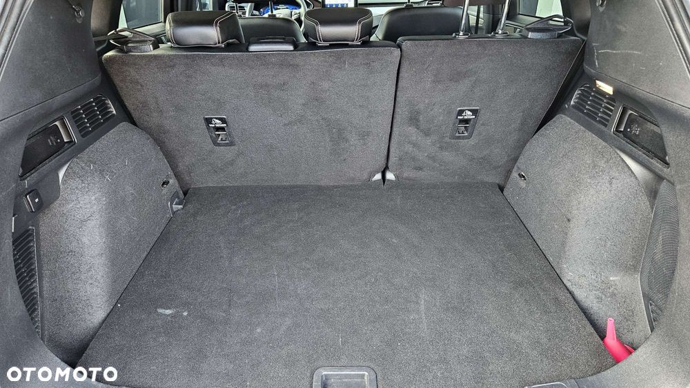 Ford Kuga 1.5 EcoBlue TITANIUM X - 12