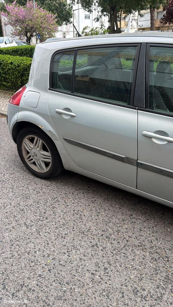 Renault Mégane - 2