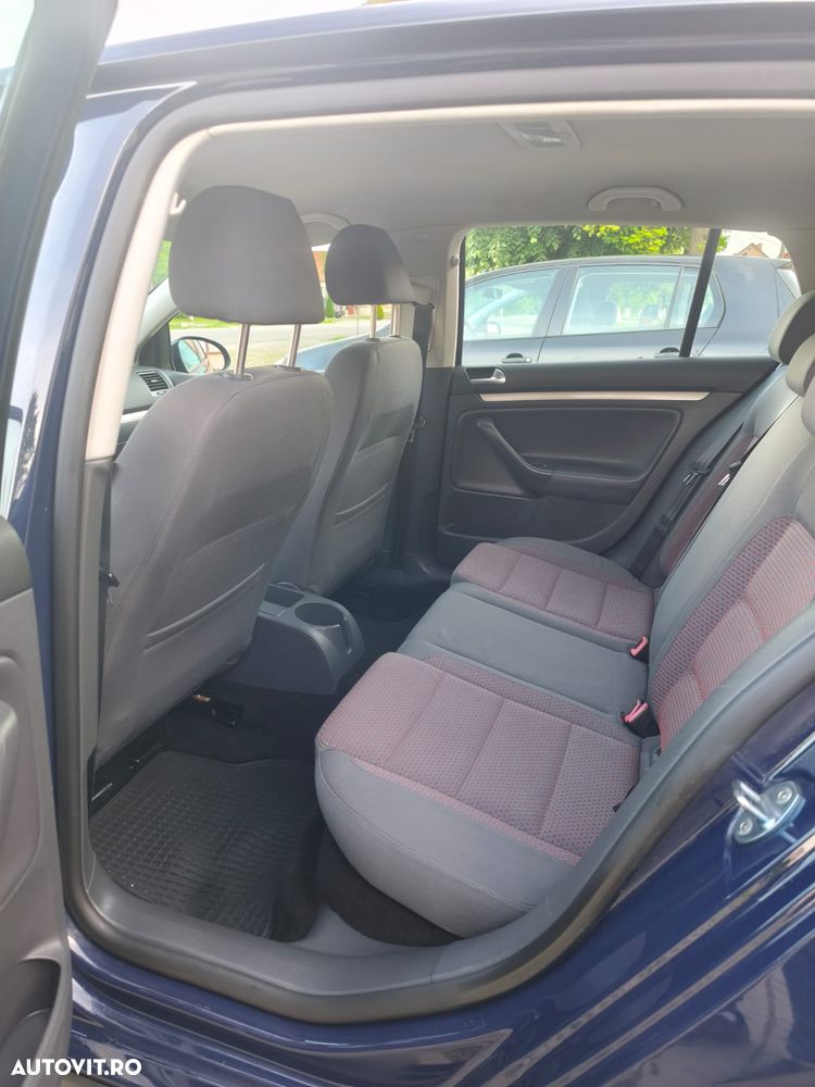 Volkswagen Golf 1.9 TDI BlueMotion Comfortline - 11
